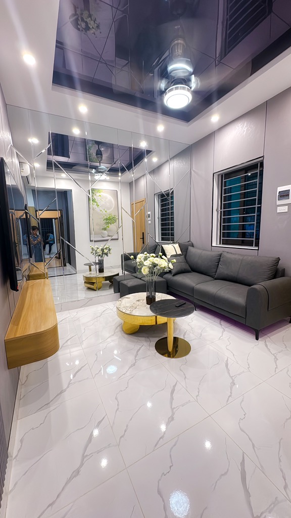 BÁN NHÀ TẬP THỂ 75M2, TRẦN QUỐC HOÀN, CẦU GIẤY, HÀ NỘI - CHỈ 3.7 TỶ - SỔ ĐỎ CHÍNH CHỦ - Ảnh 2